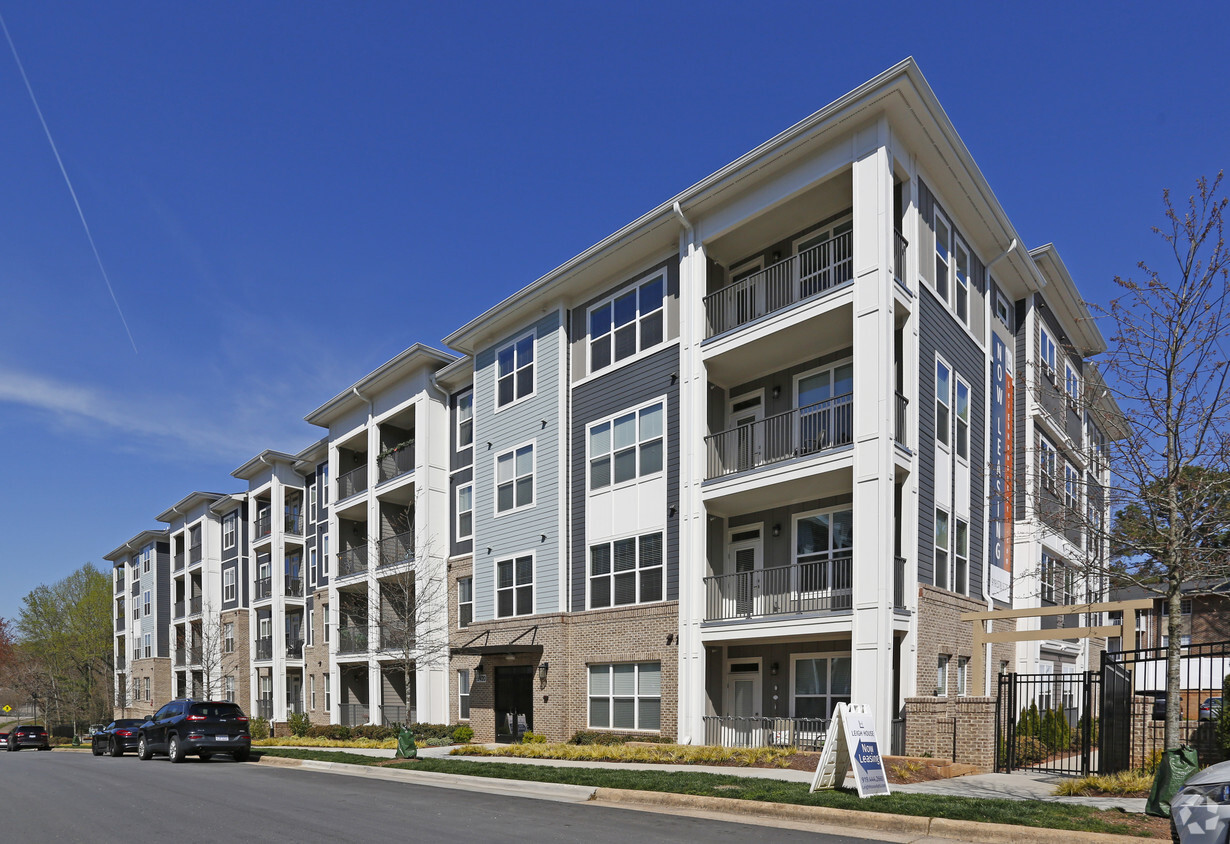 Leigh House - 2421 Landmark Dr Raleigh, NC | Apartments.com