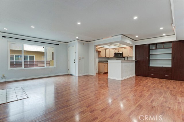 Foto del edificio - 10119 Pinewood Ave