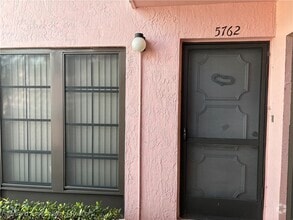 Building Photo - 5762 Matanzas Dr