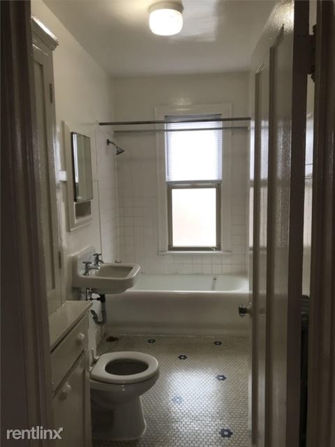 Building Photo - 1 br, 1 bath Apartment - 1109 W 90th St