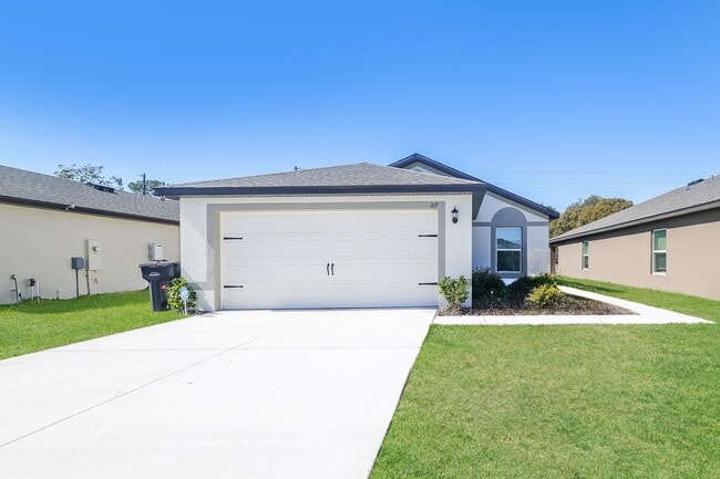 Building Photo - 324 Kensington View Dr