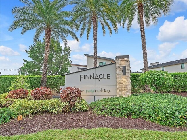 Foto del edificio - 10250 NW 76th Terrace