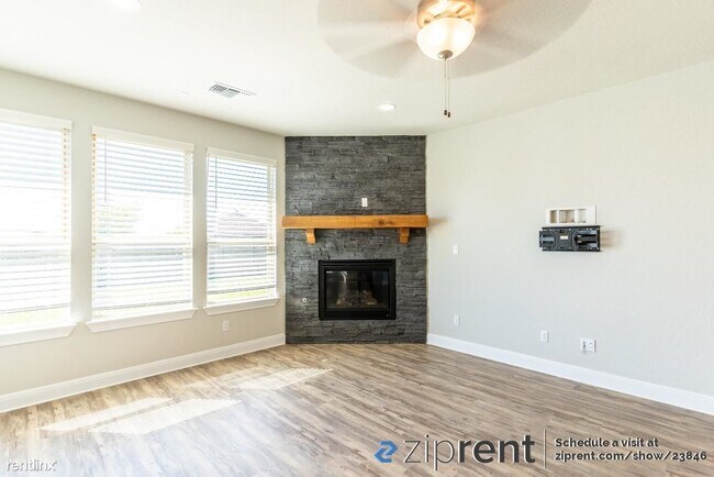 Building Photo - 5 br, 3 bath House - 3625 Texel Ln, Pfluge...
