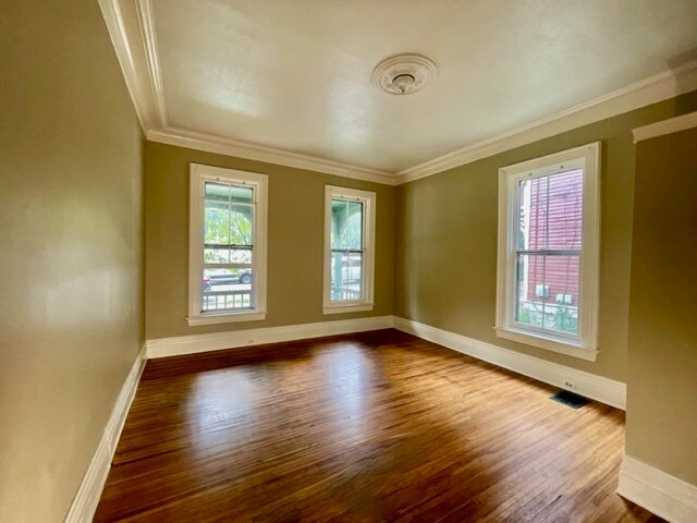 Bedroom - 2618 Moorman Ave