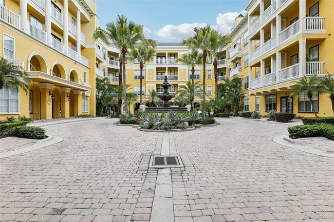 Foto del edificio - 860 N Orange Ave