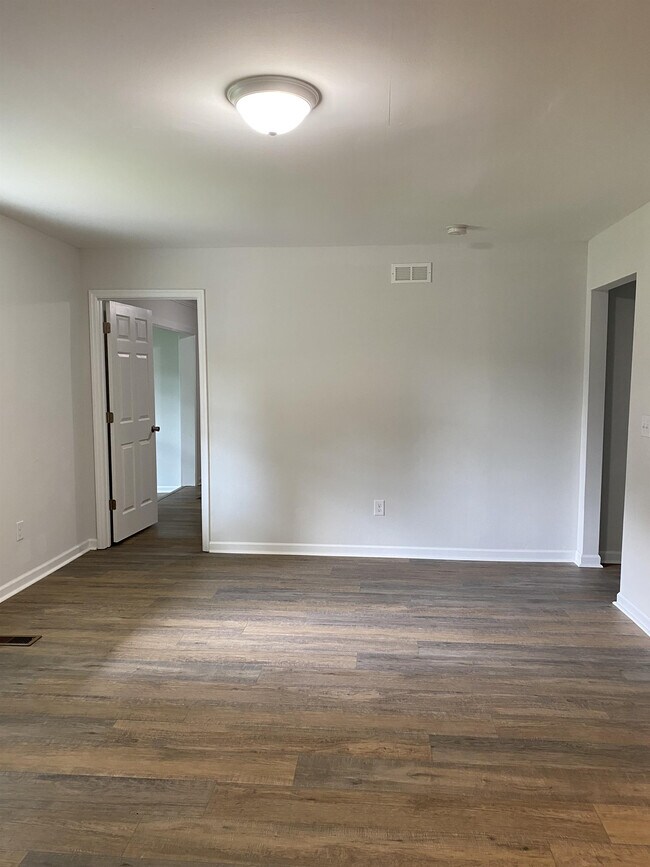 Foto del edificio - 5806 Sledge St
