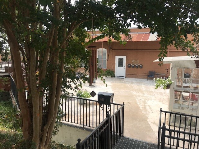 Patio trasero - 1512 Walnut St