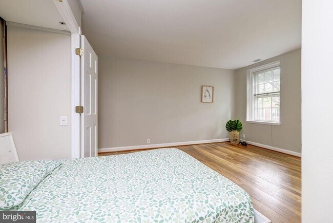 Foto del edificio - 3420 38th St NW