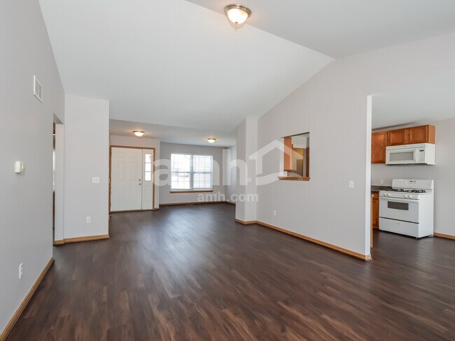 Foto del edificio - 1031 Misty Landing Ct