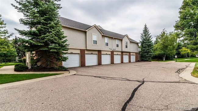 Foto del edificio - 3106 Chesapeake Cir