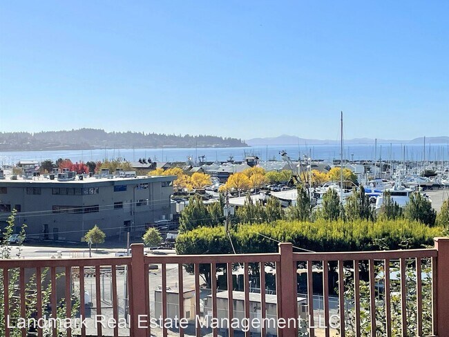 Foto del edificio - 2 br, 2 bath House - 2607 Eldridge Avenue