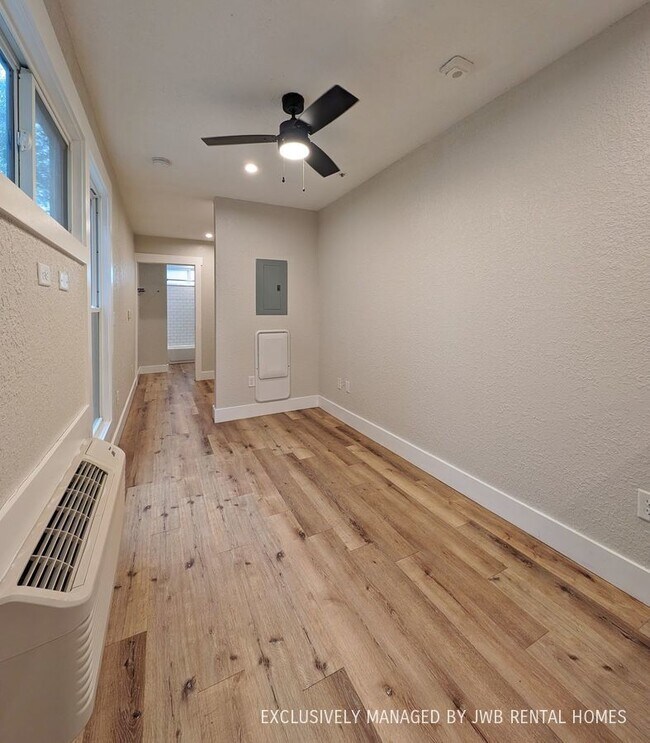 Foto del edificio - 412 E Ashley St