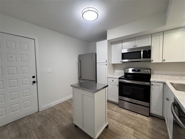 Foto del edificio - 1258 Barbara Dr