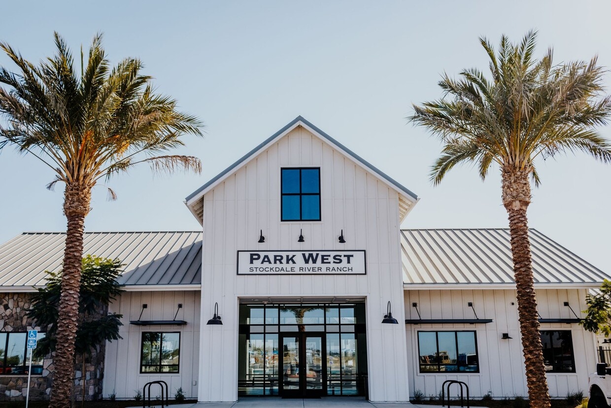 Primary Photo - Park West at Stockdale River Ranch