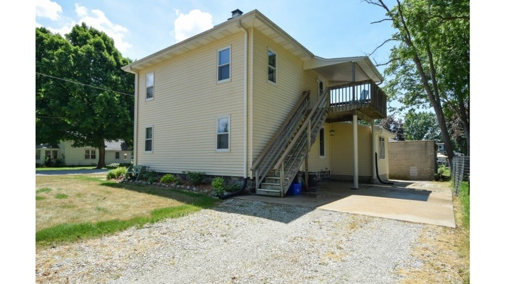 100 S Rochester St, Burlington, WI 53105 Townhome Rentals in Burlington WI