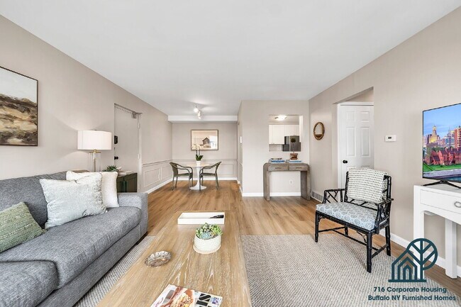 Building Photo - Furnished 2-Bedroom Apartment in Tonawanda