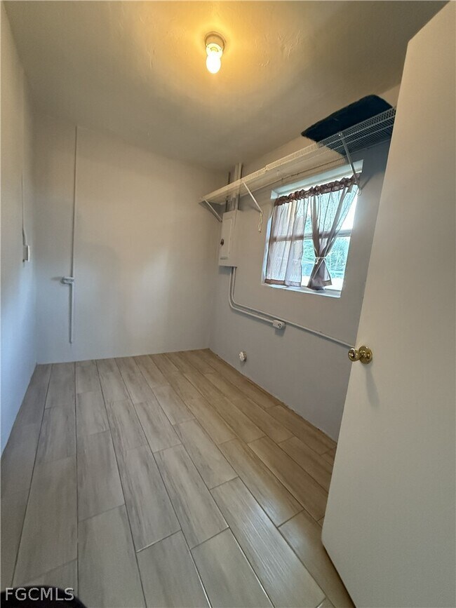 Foto del edificio - 13401 Fourth St