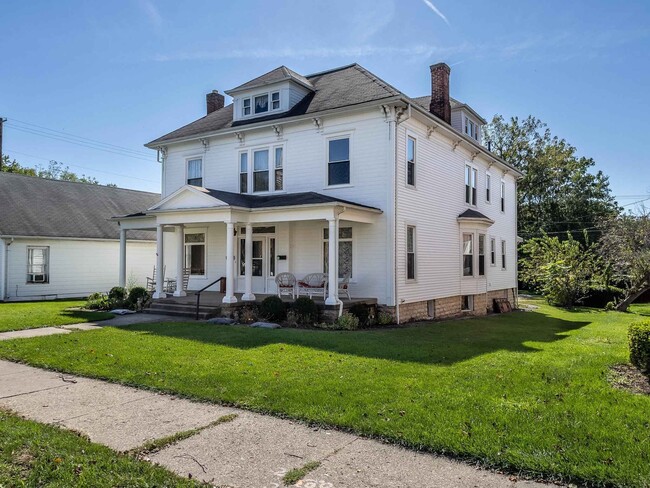 Front of Building - 229 Scioto St