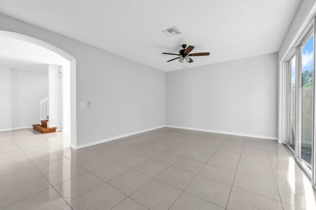 Building Photo - 264 Kensington Way, Royal Palm Beach, FL 3...
