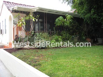 Foto principal - 843 N Formosa Ave