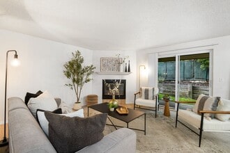 Building Photo - 3611 S Gekeler Ln