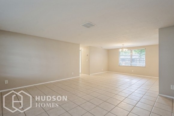 Building Photo - NOW AVAILABLE! 6216 7th Ave, New Port Rich...