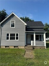 Building Photo - 932 Keen St