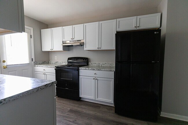 Foto del edificio - 1718-1720 E 39th St