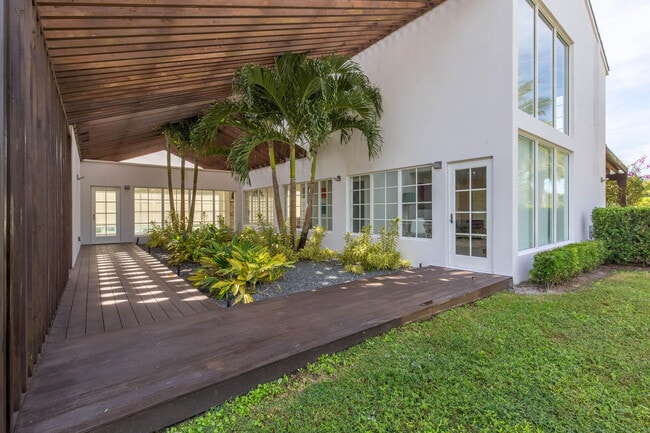 Building Photo - 14432 Rolling Rock Pl