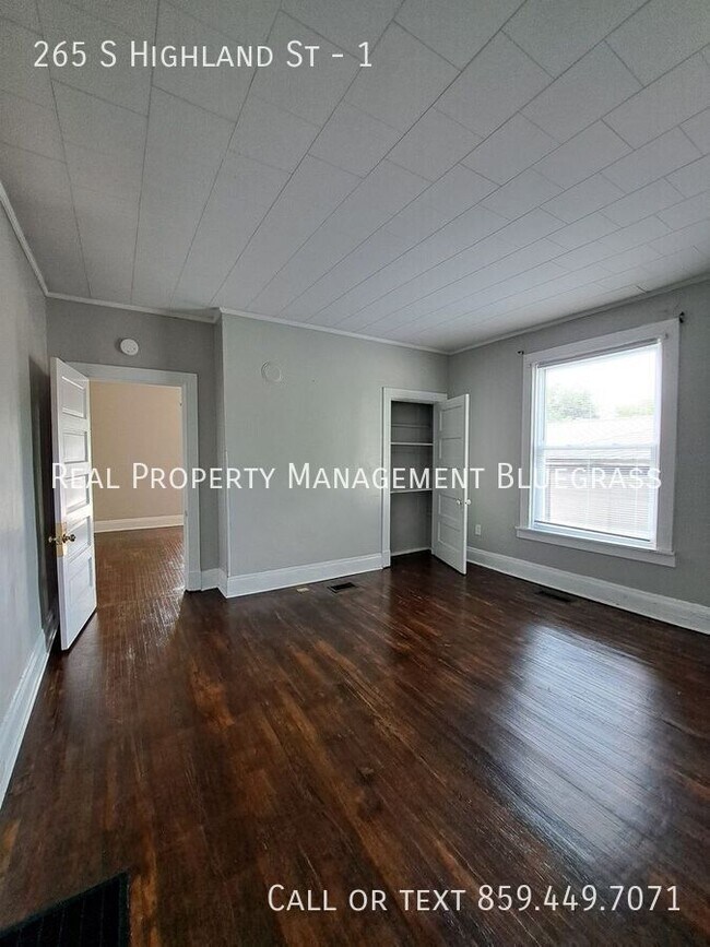 Foto del edificio - 265 S Highland St