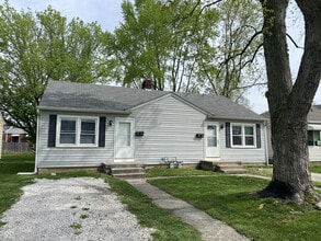 Building Photo - 3838 E Pleasant Run Parkway North Dr