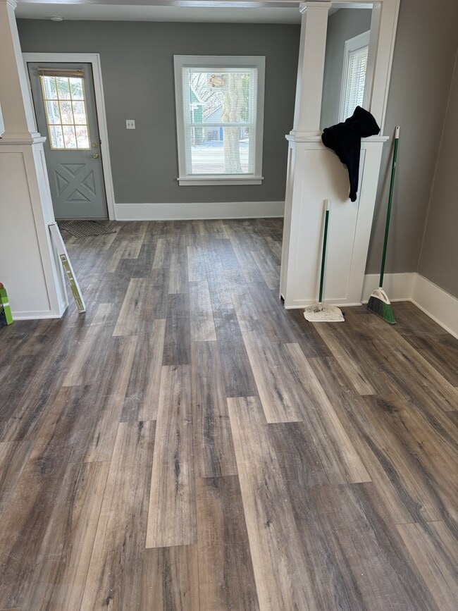 Foto del edificio - 504 S Jefferson St