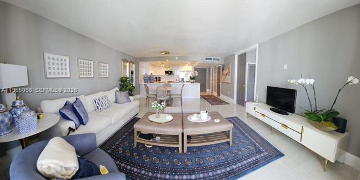 Photo - 5701 Collins Ave appt 905 (A11965098)