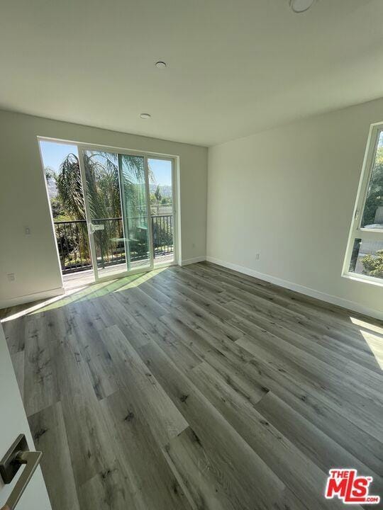 Building Photo - 4806 Sylmar Ave