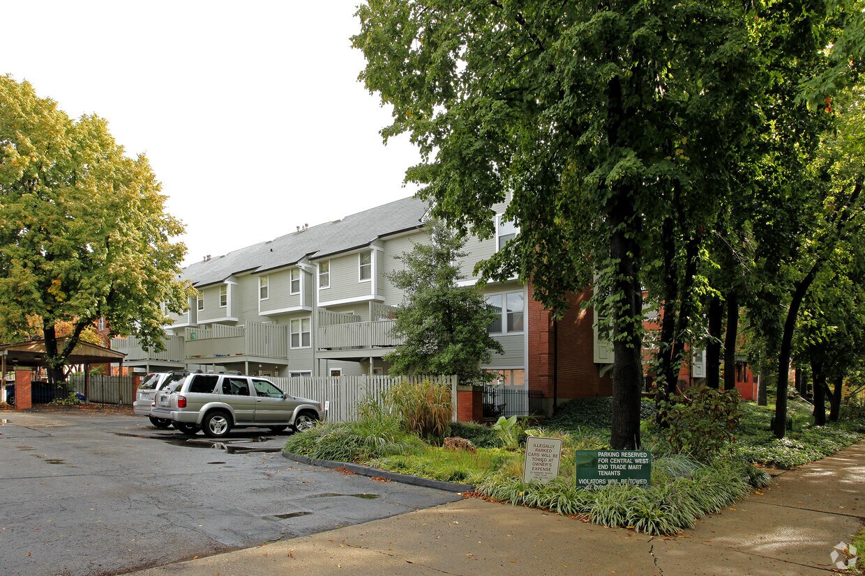 Foto principal - 4367-4375 Laclede Ave