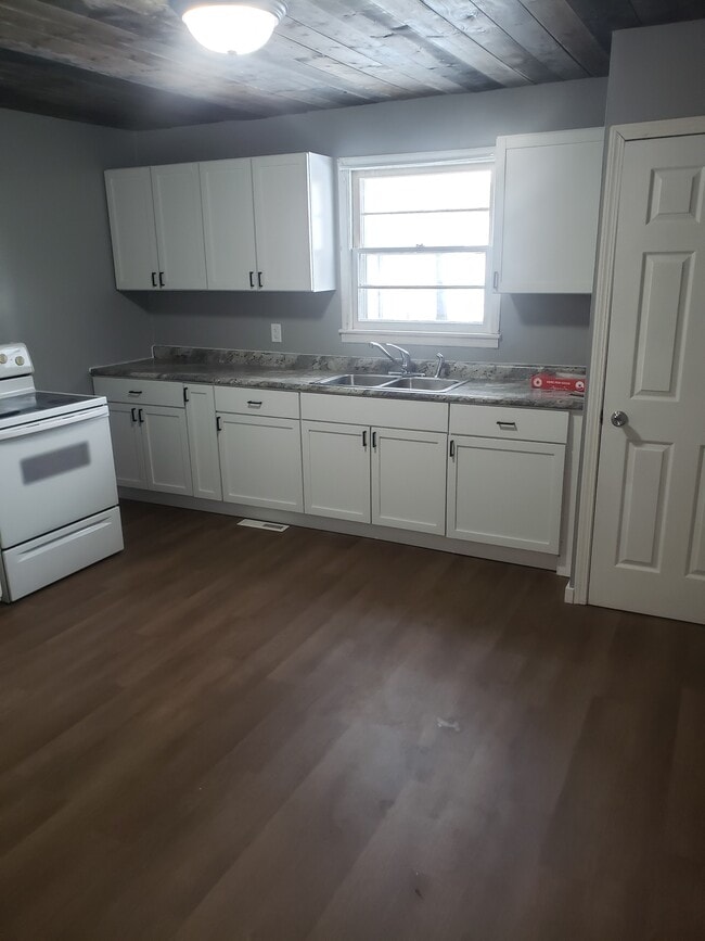 Foto del edificio - 314 1st St NW