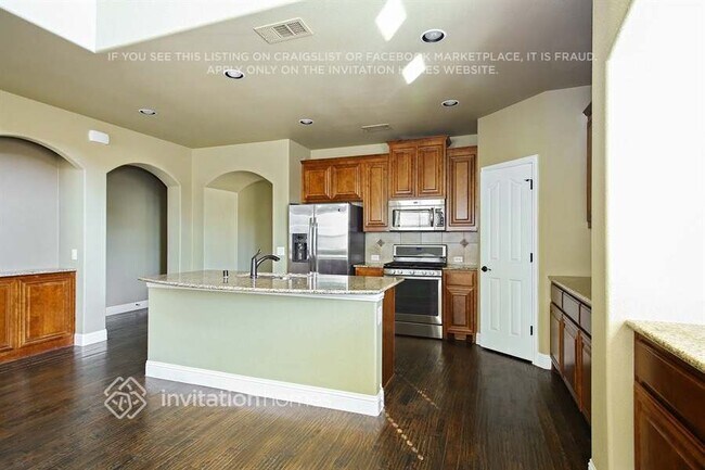 Foto del edificio - 1204 Litchfield Ln