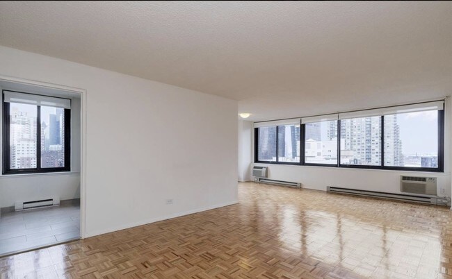 Foto del edificio - 604 2nd Ave