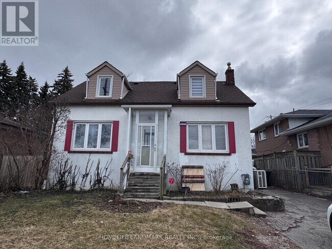 Photo du bâtiment - 121 Bishop Ave