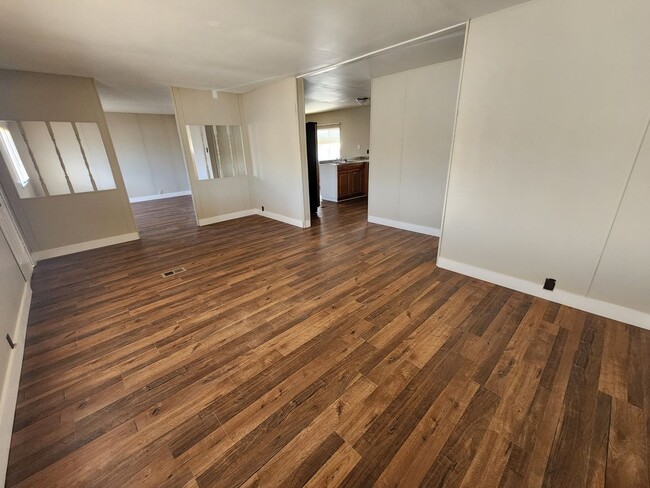 Building Photo - A newly remodeled 3 bedroom manufactured h...