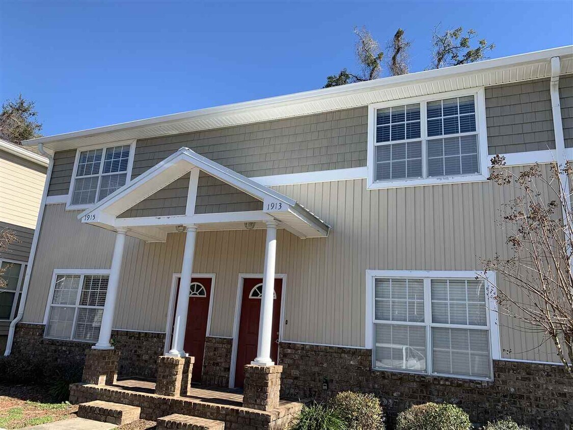 1913 Ann Arbor Ave, Tallahassee, FL 32304 House Rental in Tallahassee