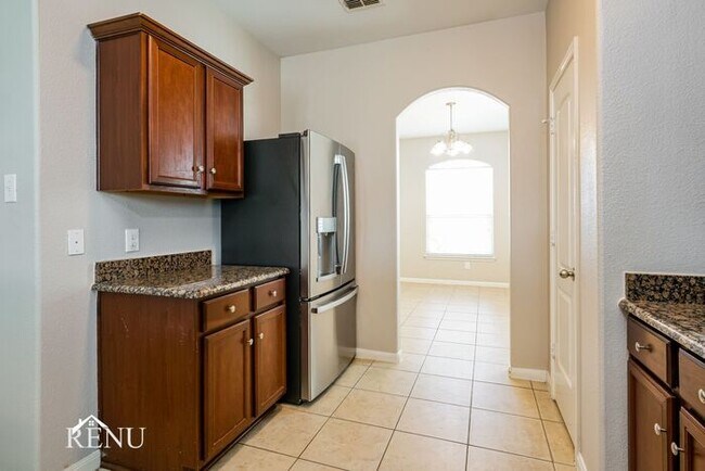 Foto del edificio - 6670 Charleston Dr