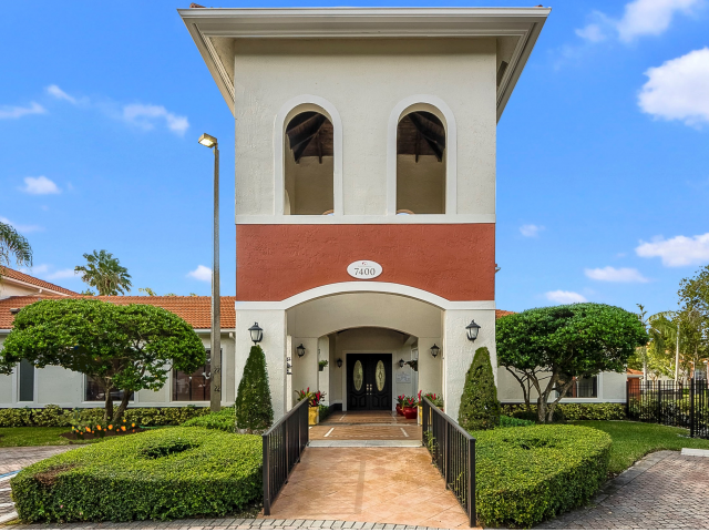 Sunset Gardens Apartments