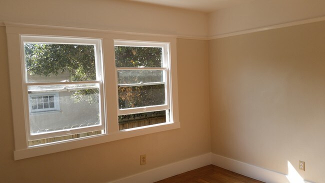 Bedroom 1 - 904 Curtis St