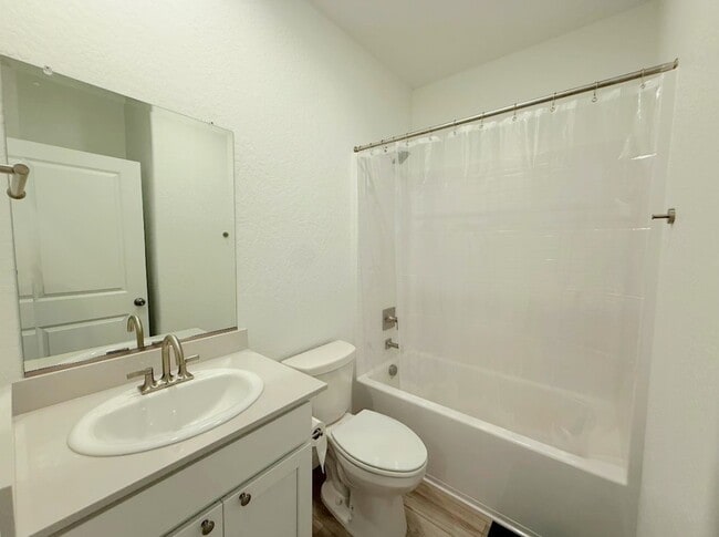 Foto del edificio - 4623 Sami Jo Dr