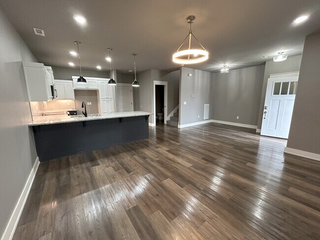 Photo - 2602 N Ward Dr House