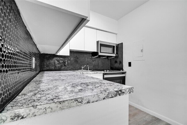 Foto del edificio - 46 NW 62nd St