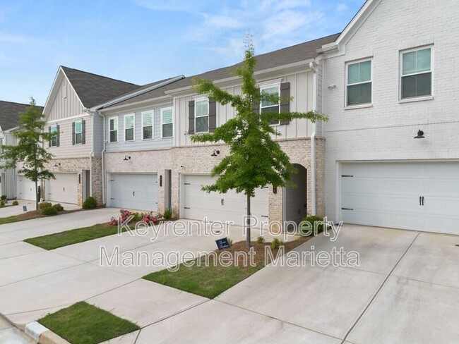 Building Photo - 3604 Silvery Wy