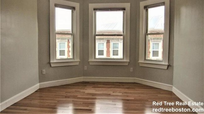 Building Photo - 5 bedroom in Boston MA 02119