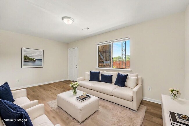 Foto del edificio - 1309 Hudson Ave